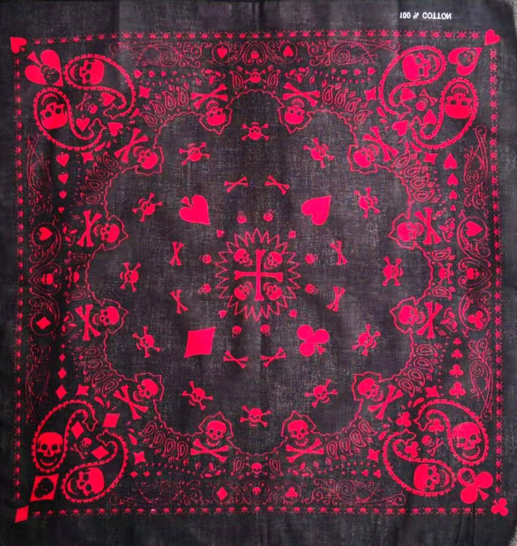 55cm biała czarna czerwona cza – Bandana Blank White recenzja i cena